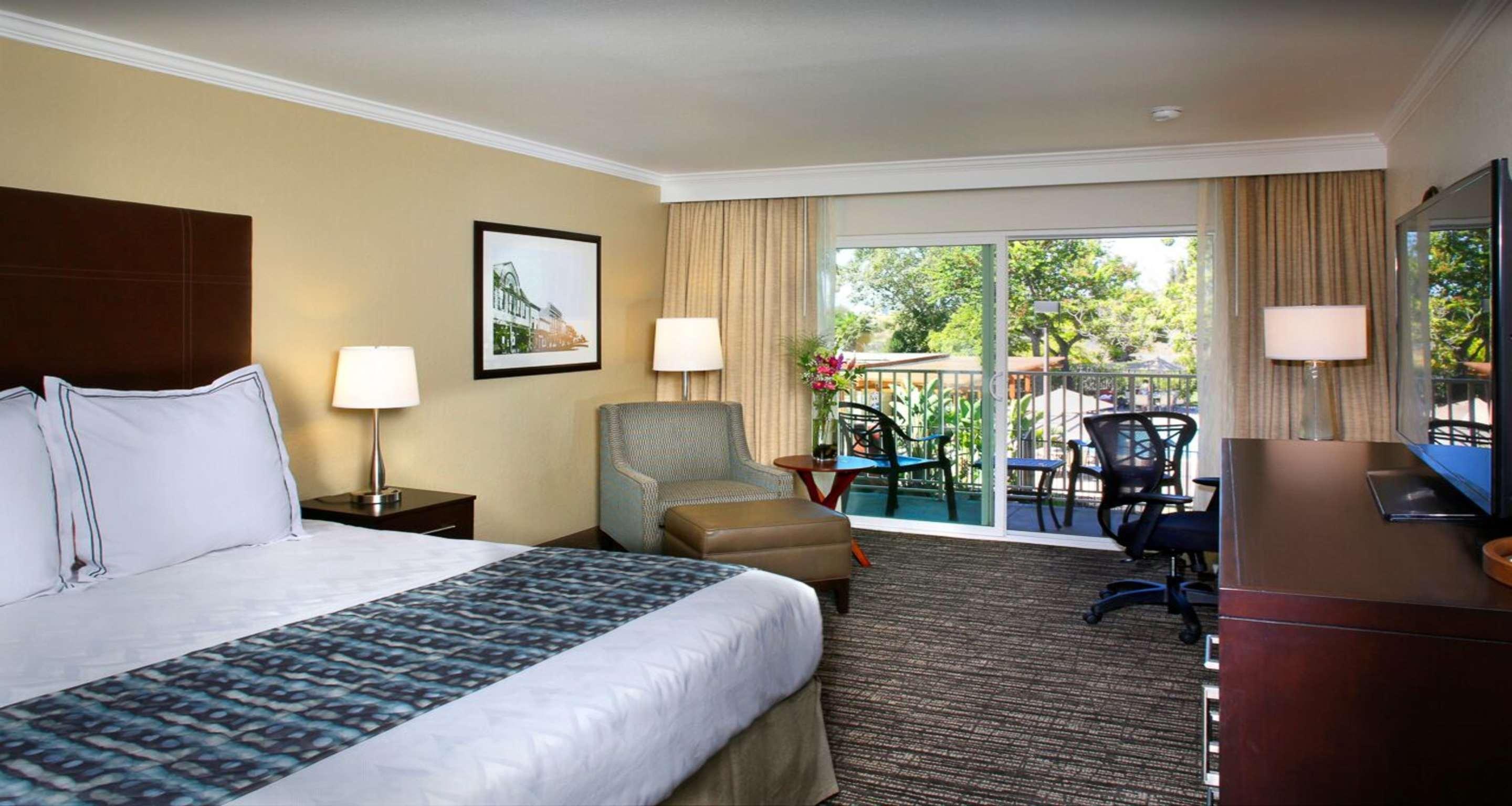 Best Western Plus Garden Court Inn Fremont Esterno foto