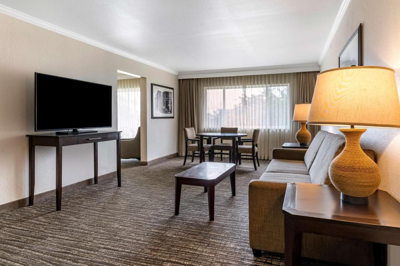 Best Western Plus Garden Court Inn Fremont Esterno foto